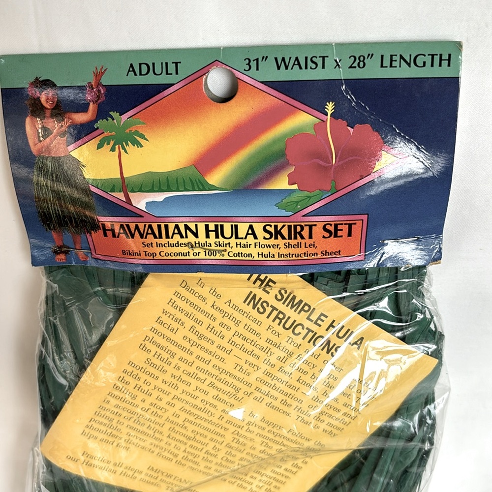 NWT Original Hawaiian Adult Very Cute Hula Skirt Set
